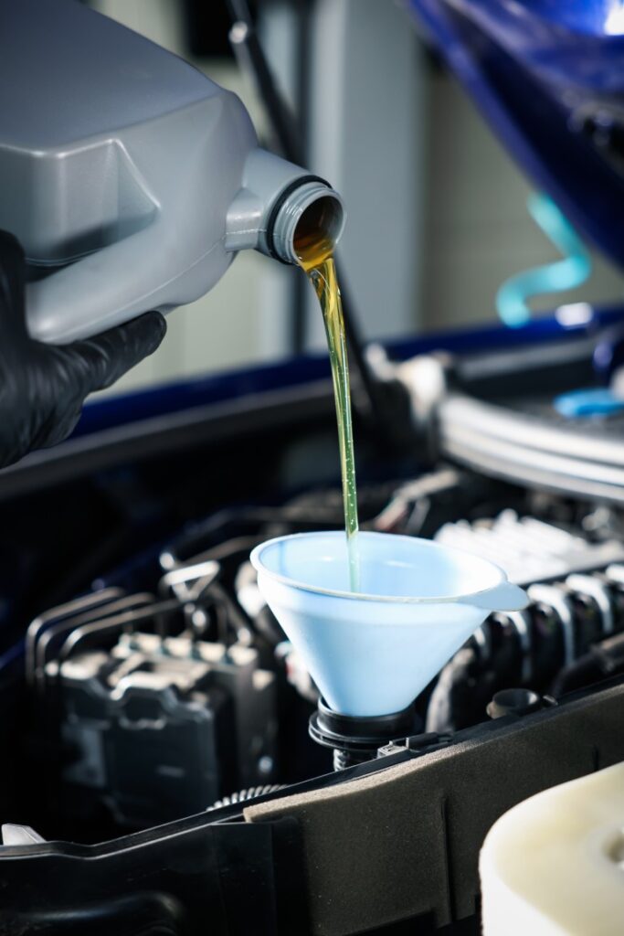 De ce este uleiul atât de important pentru motorul tău?